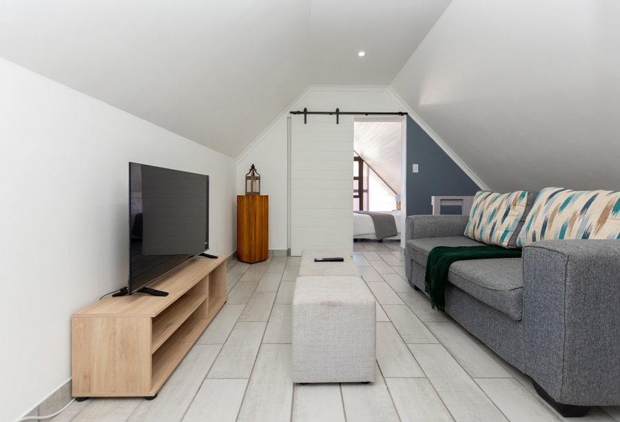 4 Bedroom Property for Sale in Mykonos Western Cape